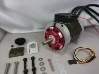 Motor-Upgrade 880 KV für Traxxas X-Maxx mit roter Stirnseite, Lüfter und ausgelegten Befestigungsteilen