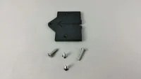 Schwarze Reglerplatte für Traxxas Jato 4x4 mit erhabener Pfeilstruktur und ausgelegten Schrauben, von oben