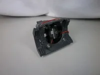 Traxxas UDR Unlimited Cooler, Innenseite der Halterung mit eingebautem Lüfter und Befestigungspunkten